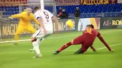 [Loan Watch] Chris Smalling with an insane tackle