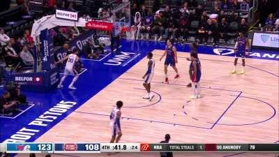 [Highlight] Furkan Korkmaz throws it down for the slam!