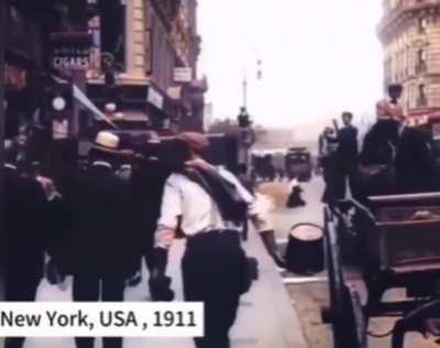 Colorized footage of what the world looked like around 100 years ago (sound added)
