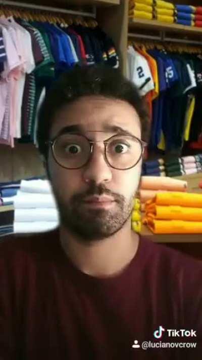 Roupa X comida = Comida