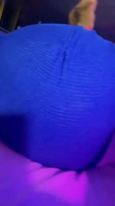 Piink bombshell 💙