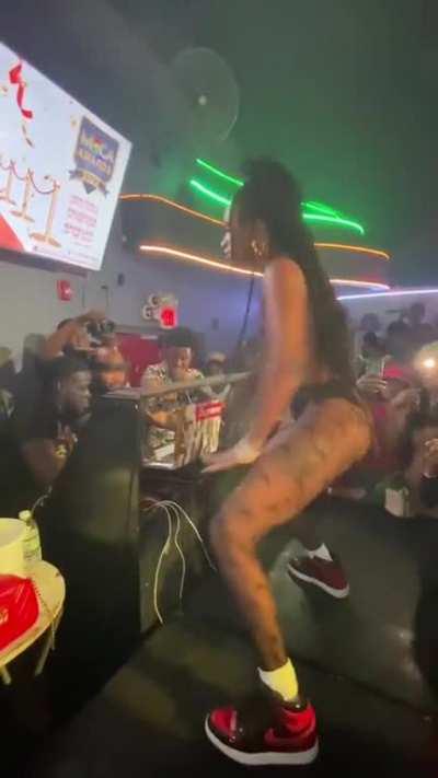 Killing it 🔥 (@sarabendii)