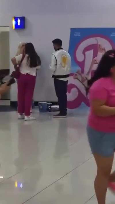 Ayoo drive Ryan Gosling in the Barbie movie