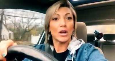 TrumpleThinSkin threatens to hand out lettuce in DC.