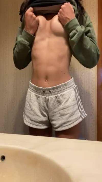 Spent a lot of time today in the sun, hopefully you don’t mind the tan lines ;)