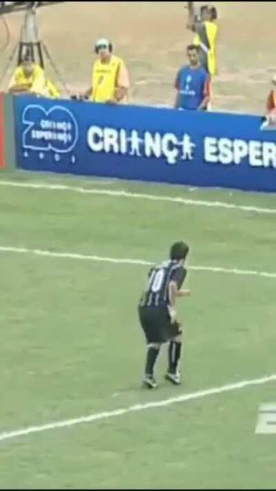 O Tevez dançando