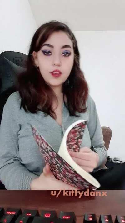 they do that all the time so I might as well show them to you 🙄