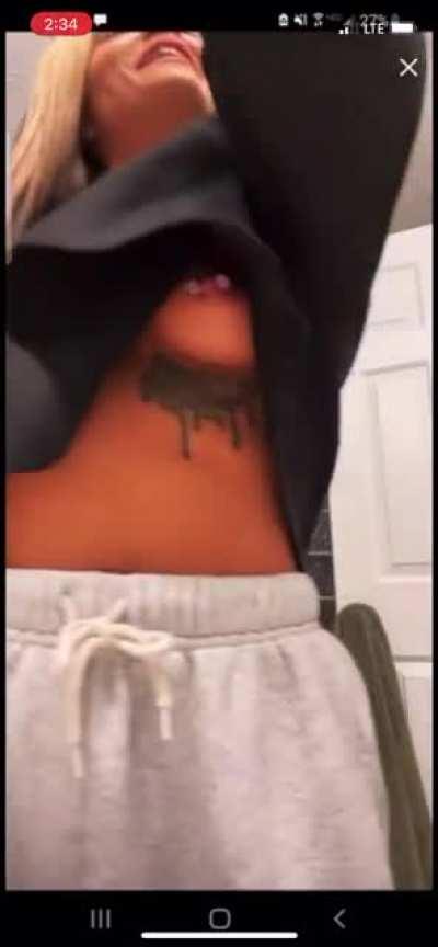 OnlyLiveSlips - Video #8094