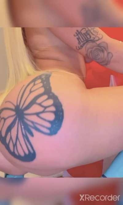 Get 6GB Contents of This Baddie In Comment⬇️⬇️