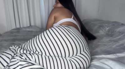 My huge cheeks clap with each fart