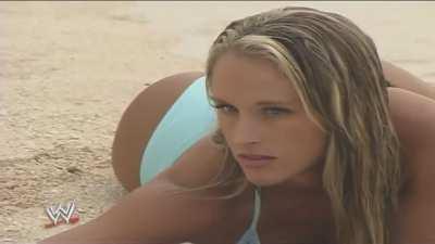 Michelle McCool: WWE Viva Las Divas