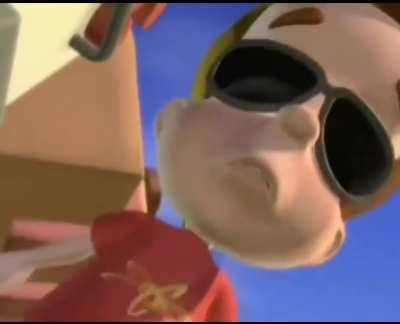 Jimmy walking to right turn clyde