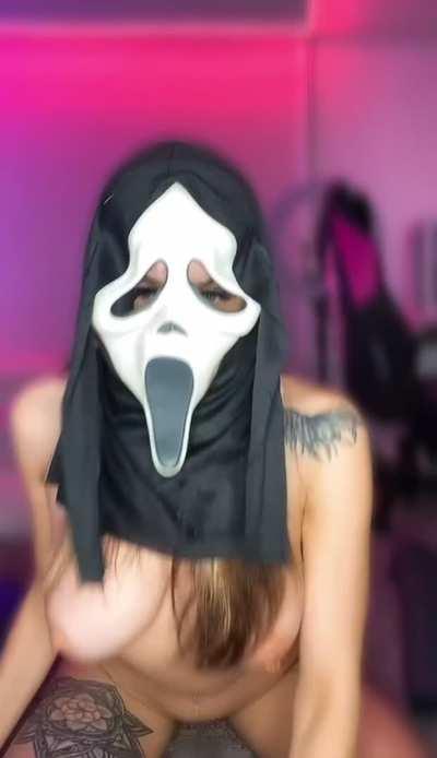 tiktok still thinks i’m innocent 😂👻 [ nora_x80900 ]