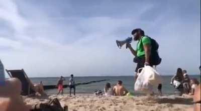 Tymczasem nad morzem