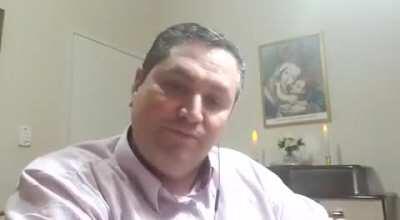 esse ta saturado mas é bom rever kkkkk