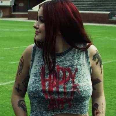 Ariel's best cuts from the last movie star