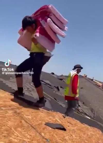 This Guy Is Making Sure He Never Finishes His Job