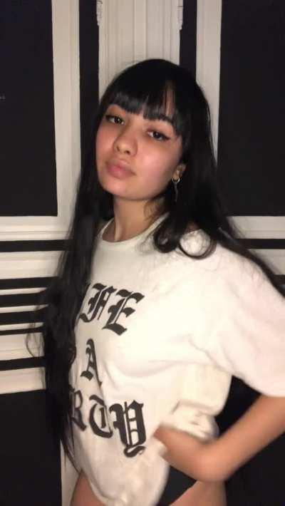 If even 5 guys like this, I'll celebrate and fuck myself 🙈