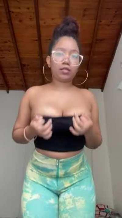 Any volunteer to fuck me?