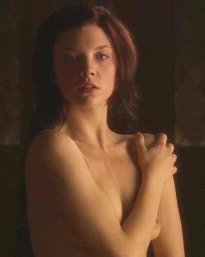 Natalie Dormer in 'The Tudors' S01E03 (2007)
