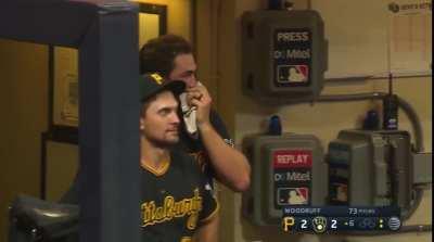 [Highlight] Gregory Polanco launches a ball to the upper deck off of Brandon Woodruff to tie the game at 2-2