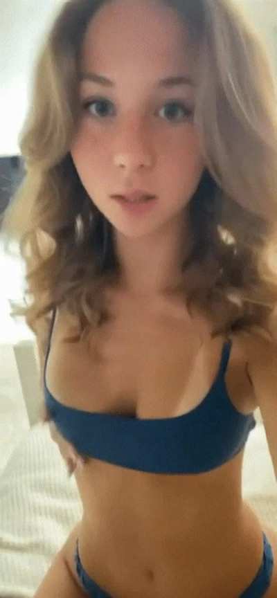 are petite 18yos ur type ;)