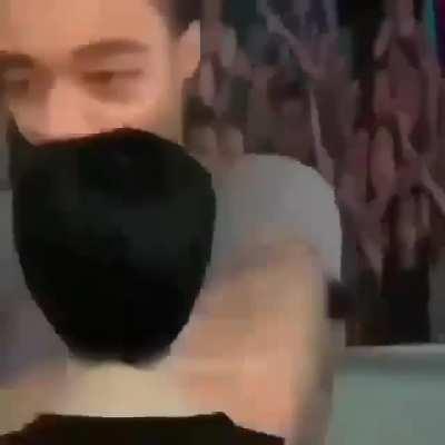 Cara então é assim o final de karate kid faz tanto que eu não vejo que nem lembrava que era assim