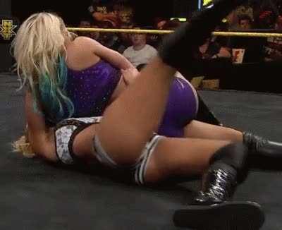 Carmella trapped by Alexa