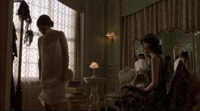 Kelly Macdonald and Paz de la Huerta in Boardwalk Empire S01E06