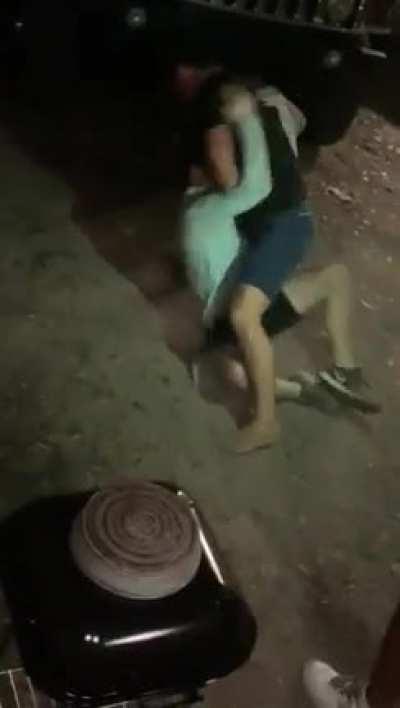 Good fight, ends with instigator getting his face pounded in