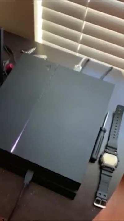 cyberbug explodes ps4