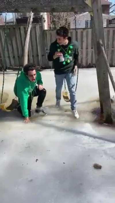 Get yourself together man 😭