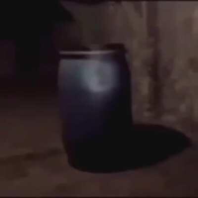 Miss Fortune Being Prisoned by Gangplank on his Barrel :