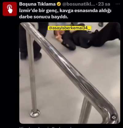 average cockroach fight, 10 Brave super heroes jumping on the teenager