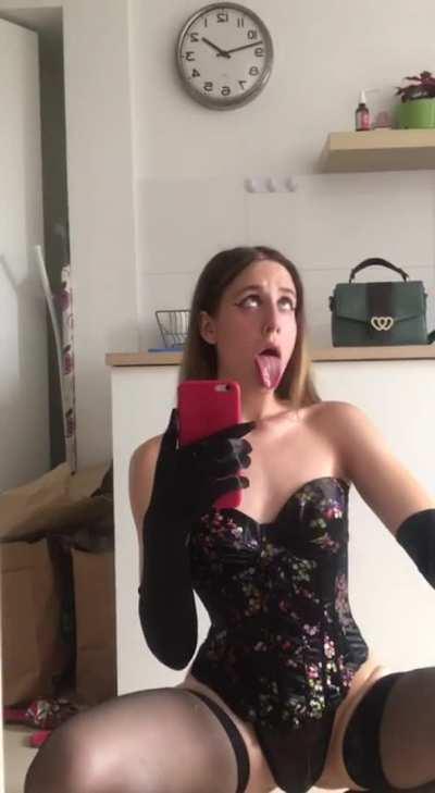 Try you ahegao slut by freetrial link below