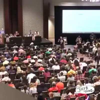 Wtf did I just watch... This looks like facepalmception show.