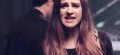 Evangelicals rapping, with blaccent, about $45 trump prayer coin shilling MAGA evangelist. A whole lot of yikes here.