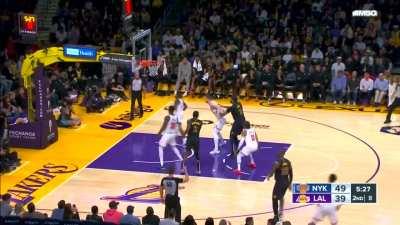 [Highlight] LeBron James airballs a three-pointer as he continues to struggle from the field against the Knicks