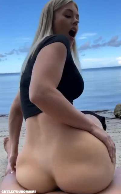 Gorgeous busty blonde getting fucked on the beach