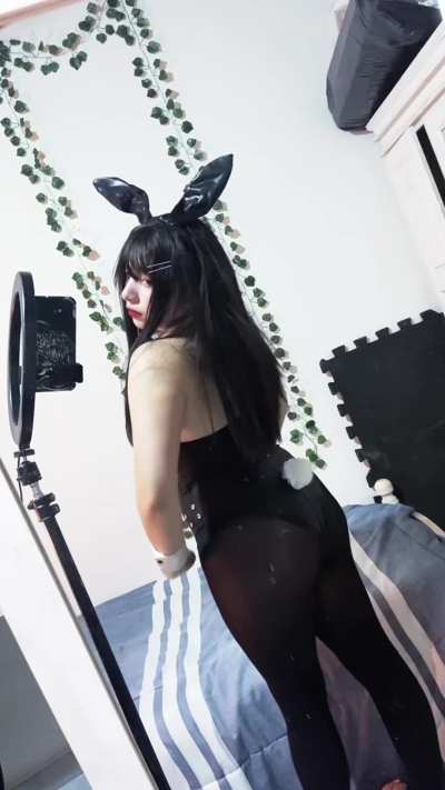 feeling cute and sexy 