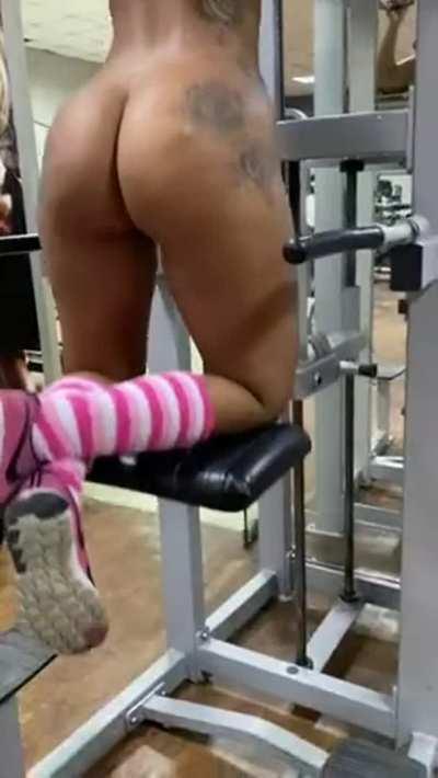 Do you wanna workout with me? [f]