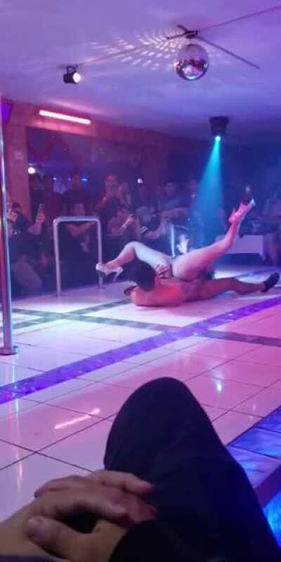 Mujer luna bella, squirting