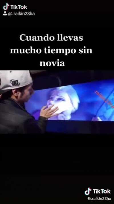 Todos sin novia en la cuarentena