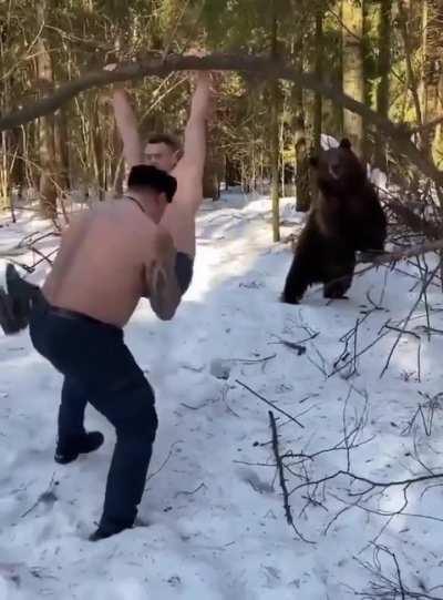 Russian Redditors, explain this?!