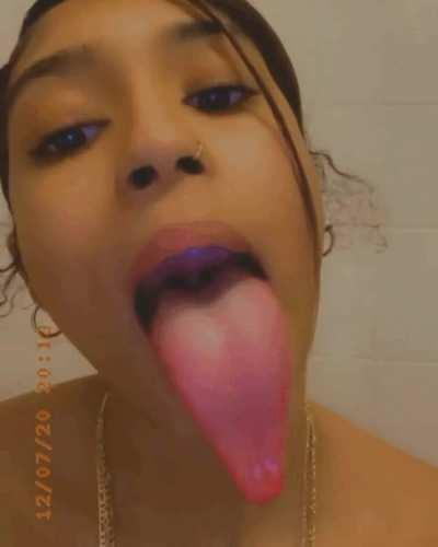 Dominican tongue