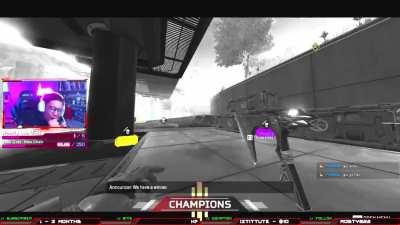 This is probably the most intense/impressive clutch I've ever did out of all of the hours I put in Apex