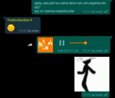 Se eu fosse a mina, eu abria as pernas na hora