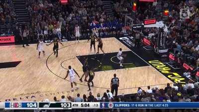 [Highlight] The Jazz forget to play defense as Kawhi finds a W.A.O Norman Powell for an easy deuce