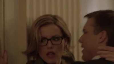 Kathaleen Robertson in boss