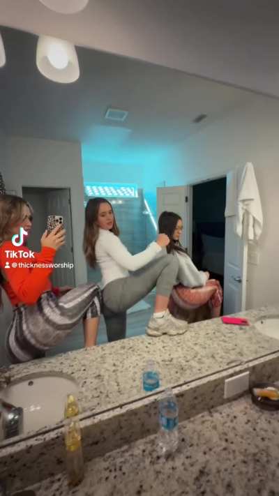 @hahaycheeks 1,2 or 3